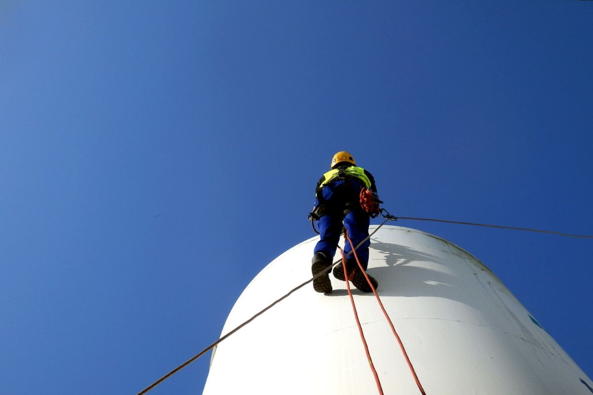 inspekcje i naprawy łopat turbin wiatrowych daas